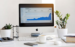 中国移动话费套餐不能改套餐，不能降档，客服浪费时间